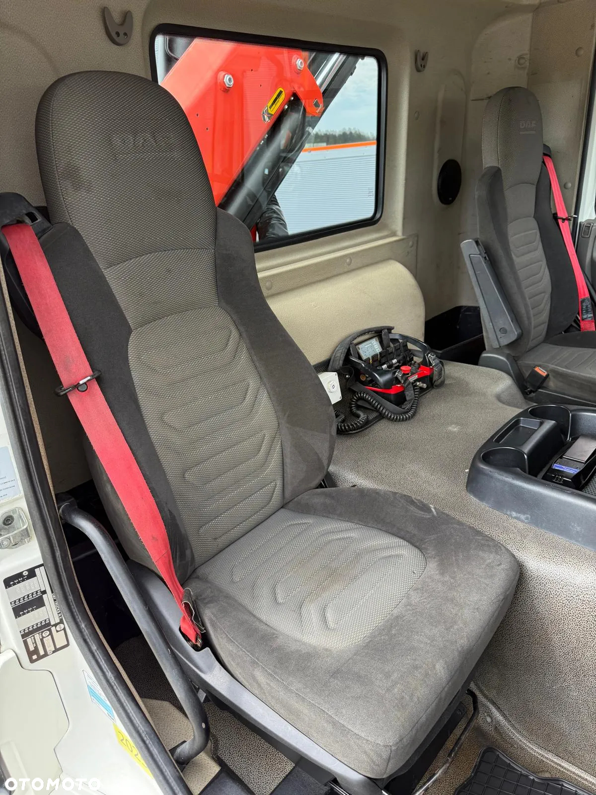 DAF DAF CF 75.310 / E5 / 6x2 / laweta + żuraw PALFINGER PK 18002 EH / platforma , pomoc drogowa , skrzynia - 36