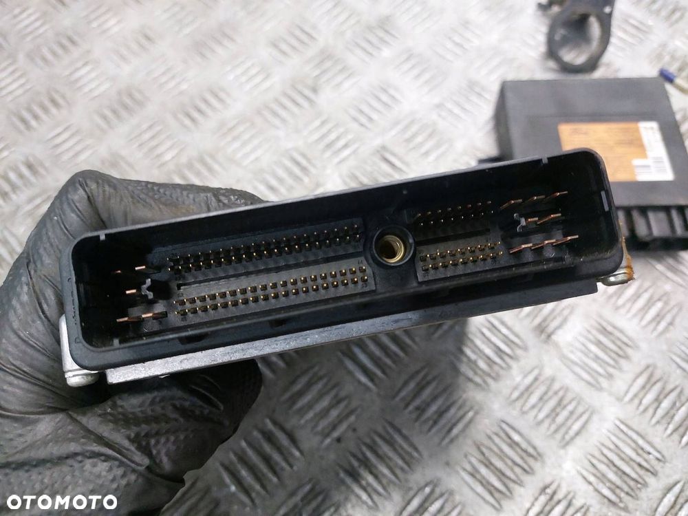 ZESTAW STARTOWY FORD TRANSIT V 2.0 TDCI 4C11-12A650-BF - 3