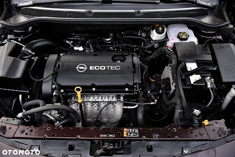 Opel Astra 1.6 Color Edition - 26