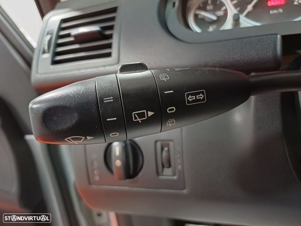 Mercedes-Benz B 180 CDI - 19