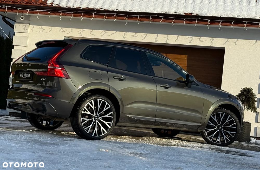 Volvo XC 60 B4 D AWD Plus Dark - 7