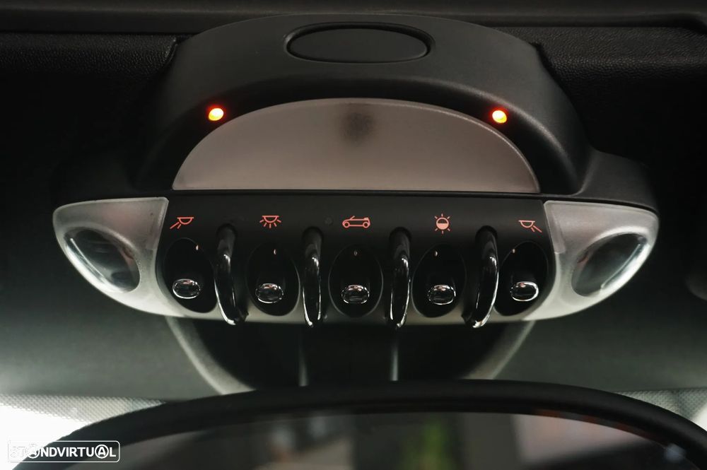 MINI Cabrio Cooper D - 8