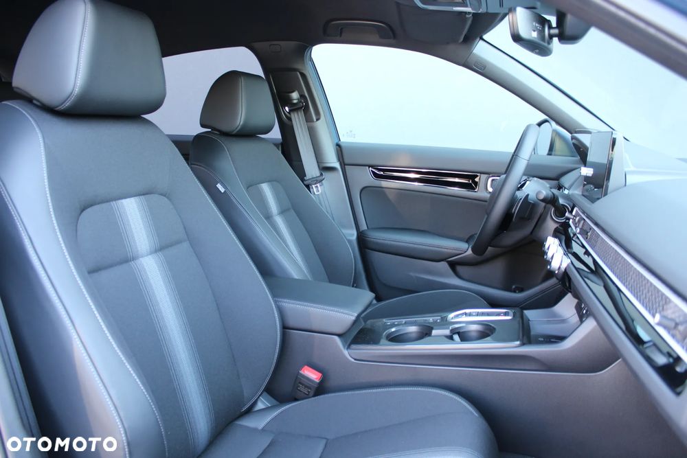 Honda Civic 2.0 i-MMD Sport CVT - 14