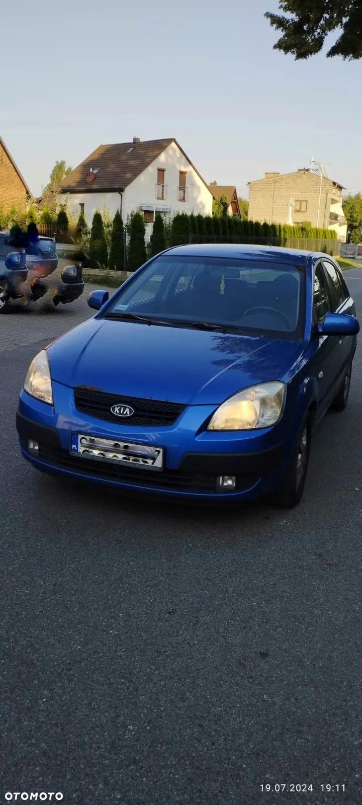Kia Rio - 1