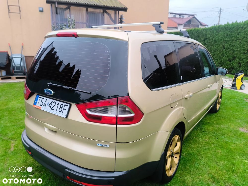 Ford Galaxy - 19