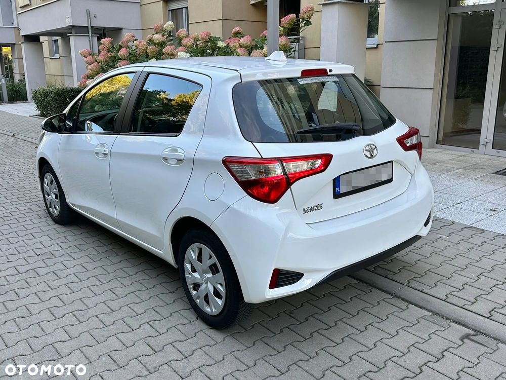 Toyota Yaris 1.5 Premium - 32