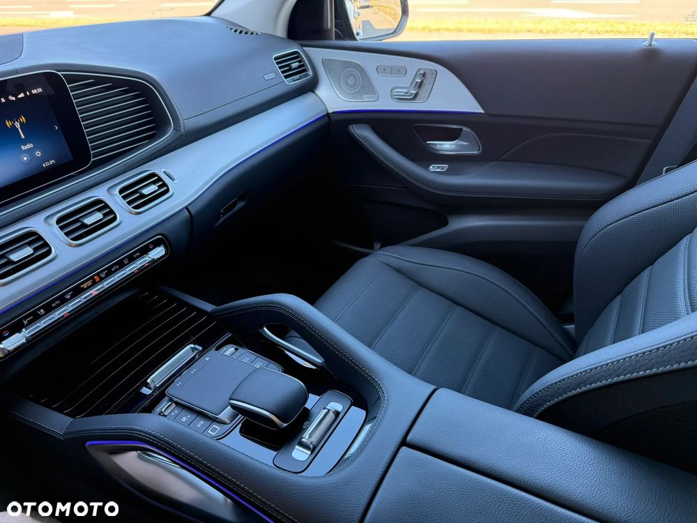 Mercedes-Benz GLE - 10