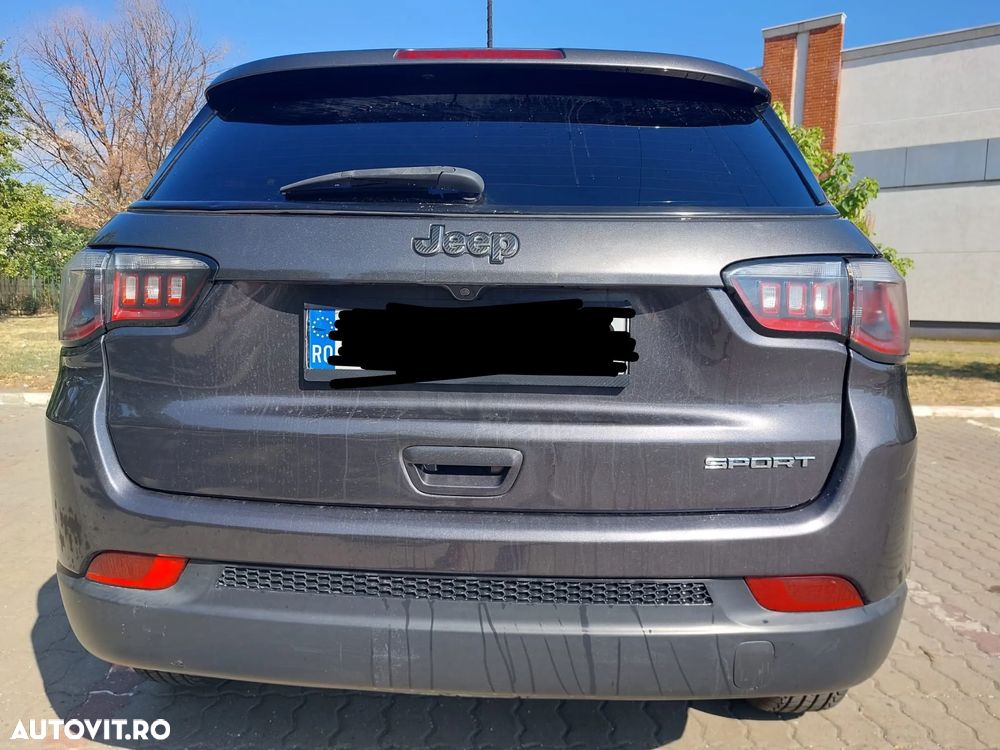 Jeep Compass - 4
