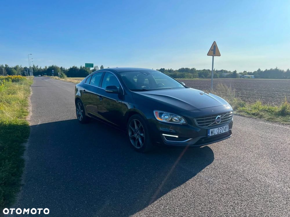Volvo S60 2.5 T5 AWD - 2