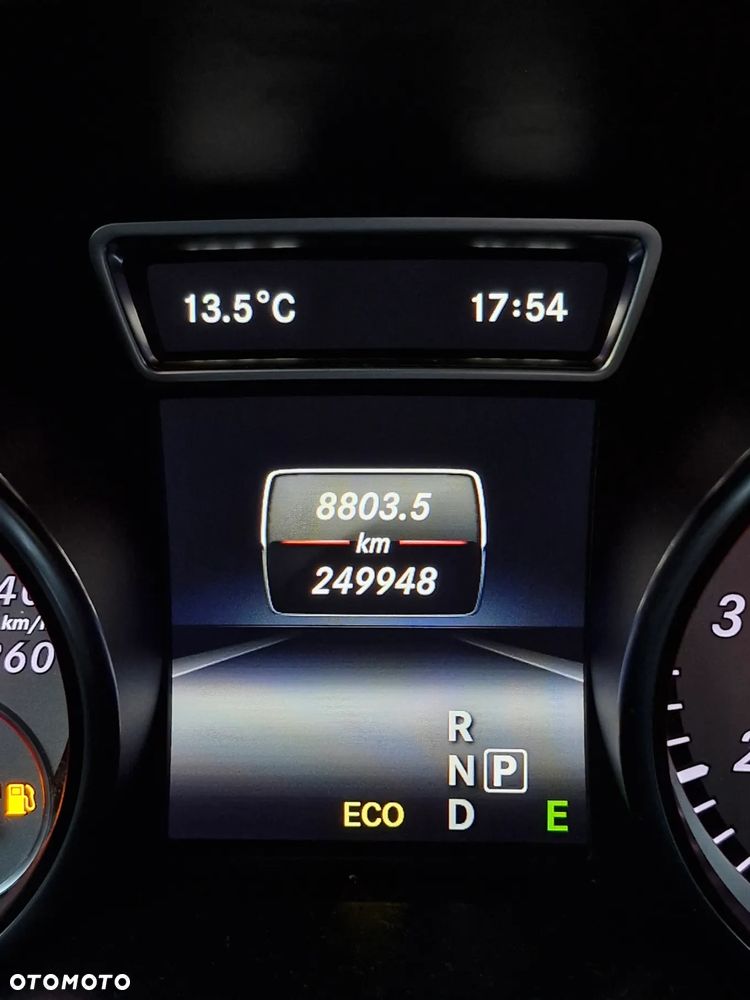 Mercedes-Benz CLA - 8