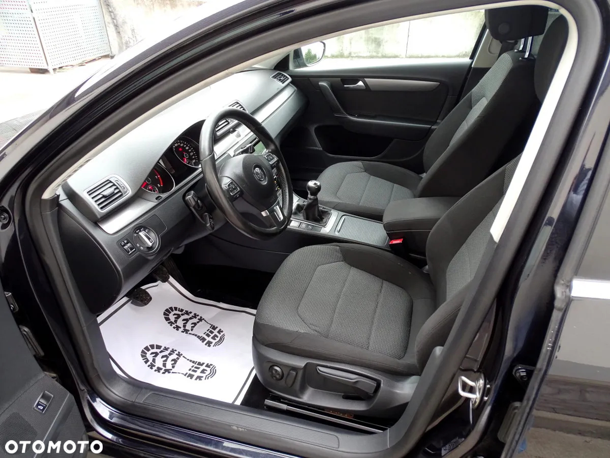 Volkswagen Passat 2.0 TSI Highline - 9