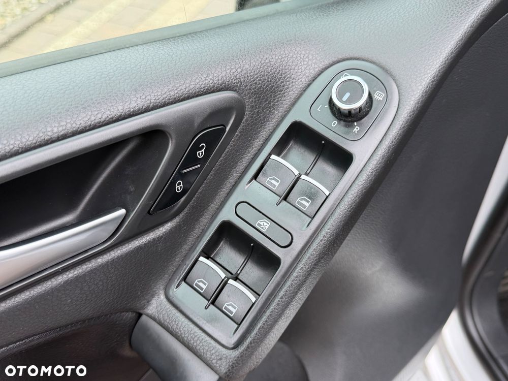 Volkswagen Golf 2.0 TDI DPF GT Sport - 13