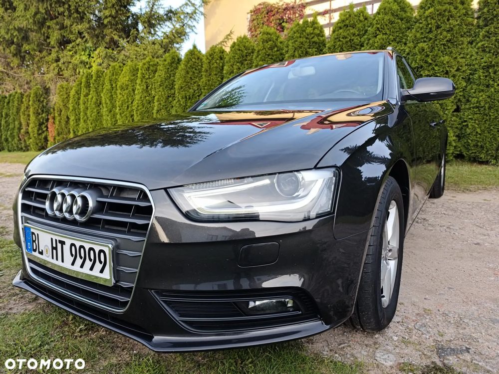 Audi A4 - 1