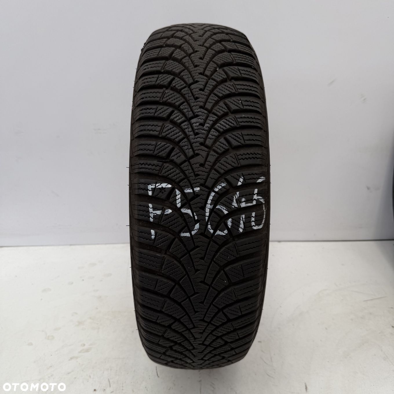 Opona 195/65/15 Goodyear UltraGrip 9+ (F5646) - 1
