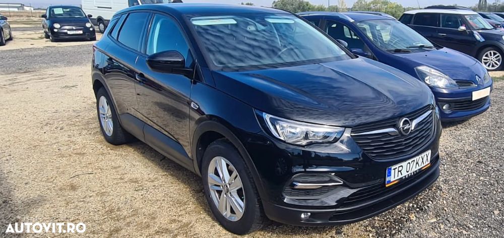 Opel Grandland X 1.2 Start/Stop Business Edition - 3