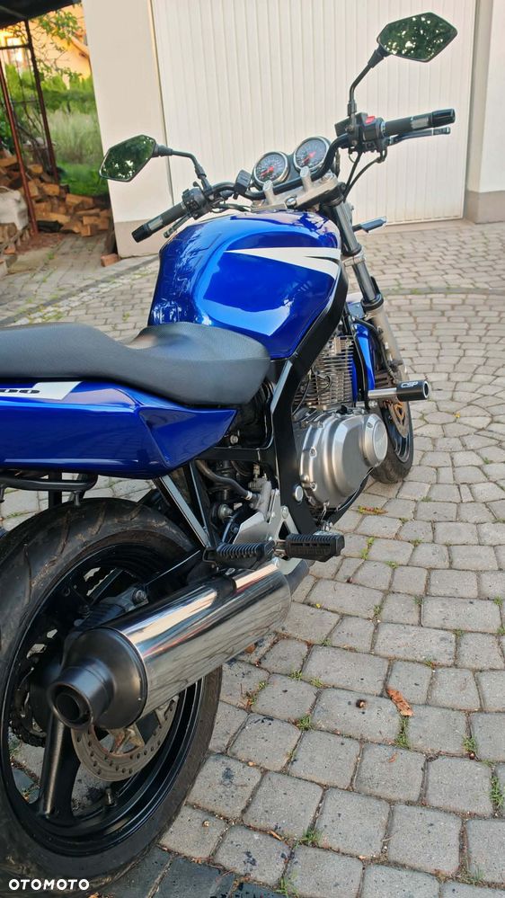 Suzuki GS - 3