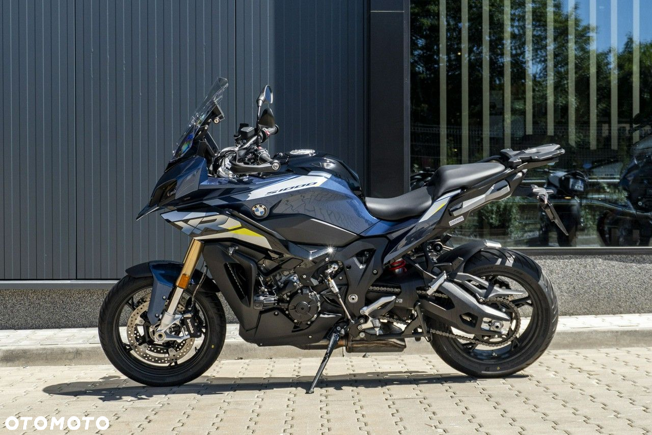 BMW XR - 5