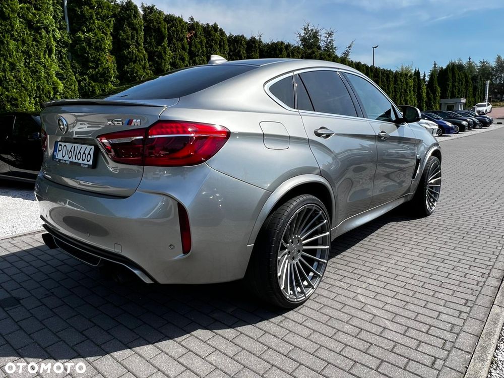 BMW X6M - 6