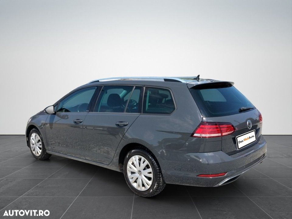 Volkswagen Golf - 3