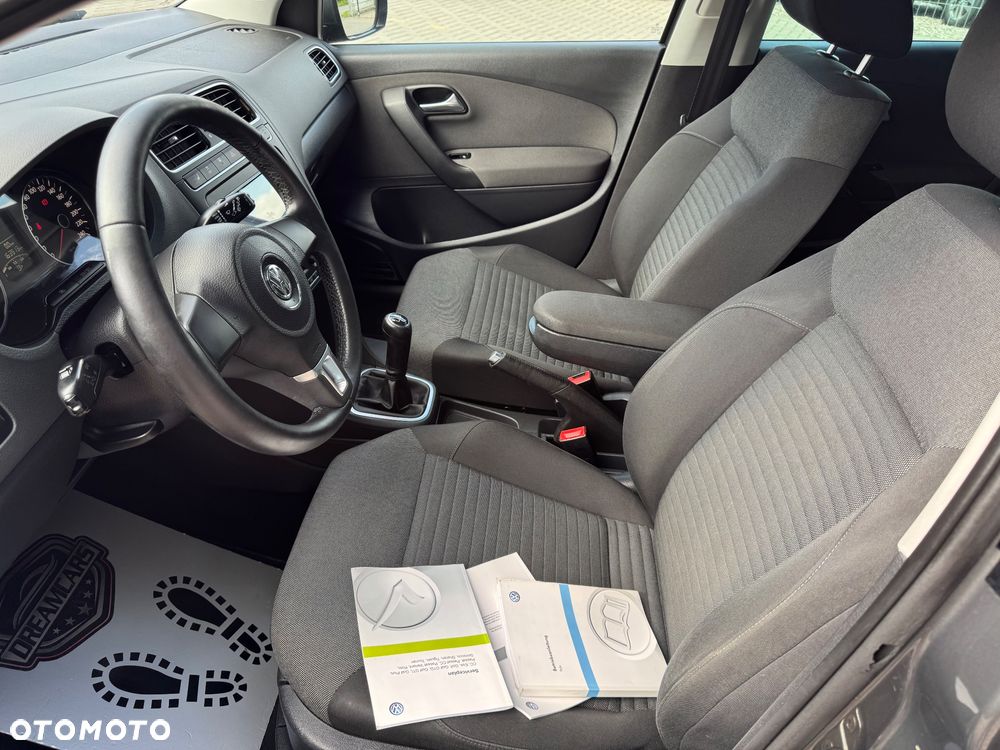 Volkswagen Polo - 32