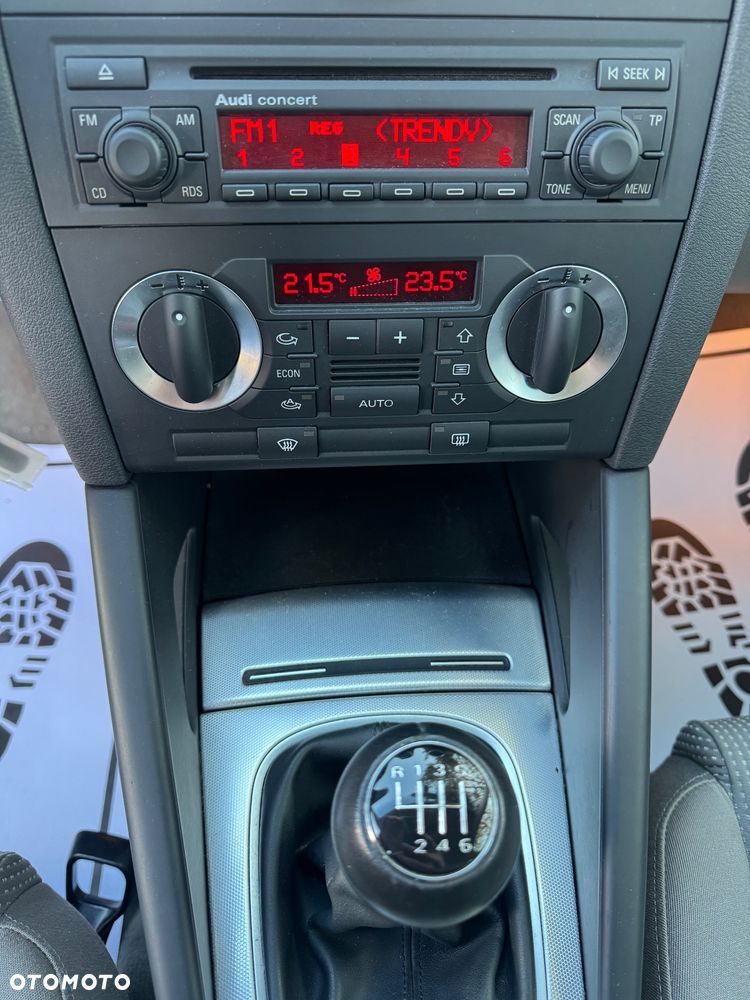 Audi A3 Sportback 2.0 TDI Ambition - 17