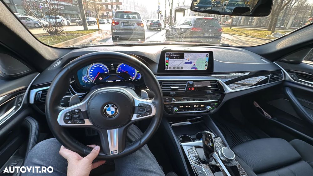 BMW Seria 5 530d xDrive AT - 10