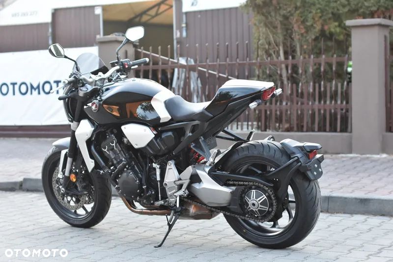 Honda CB - 25