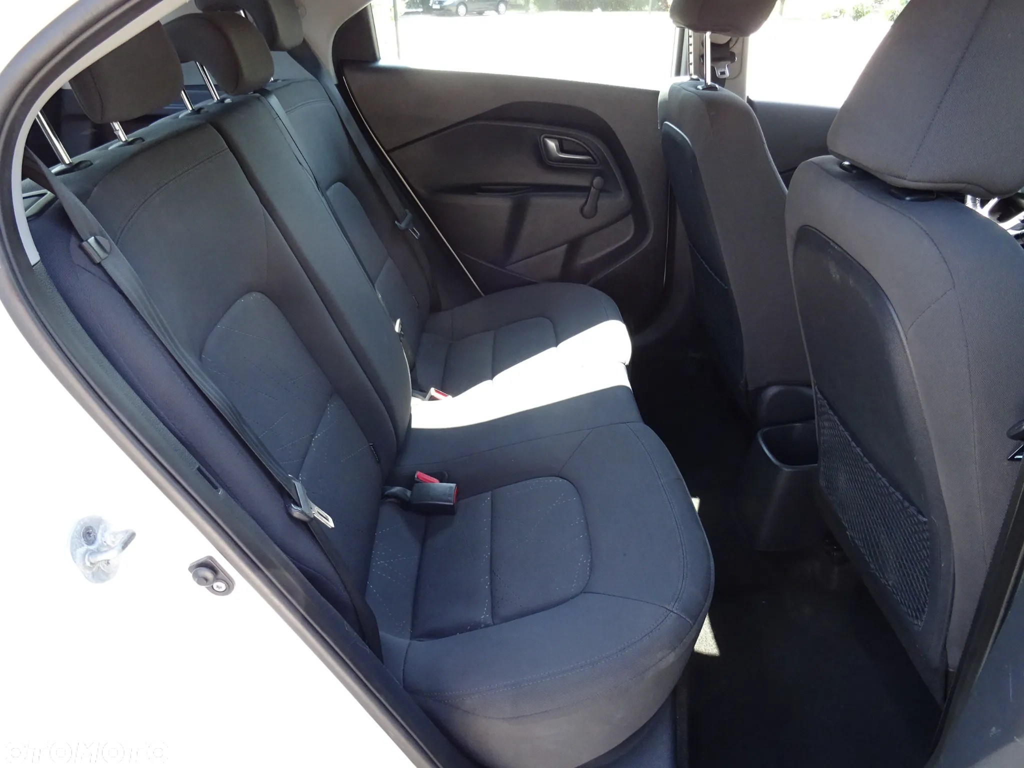 Kia Rio 1.2 Dream-Team Edition - 11