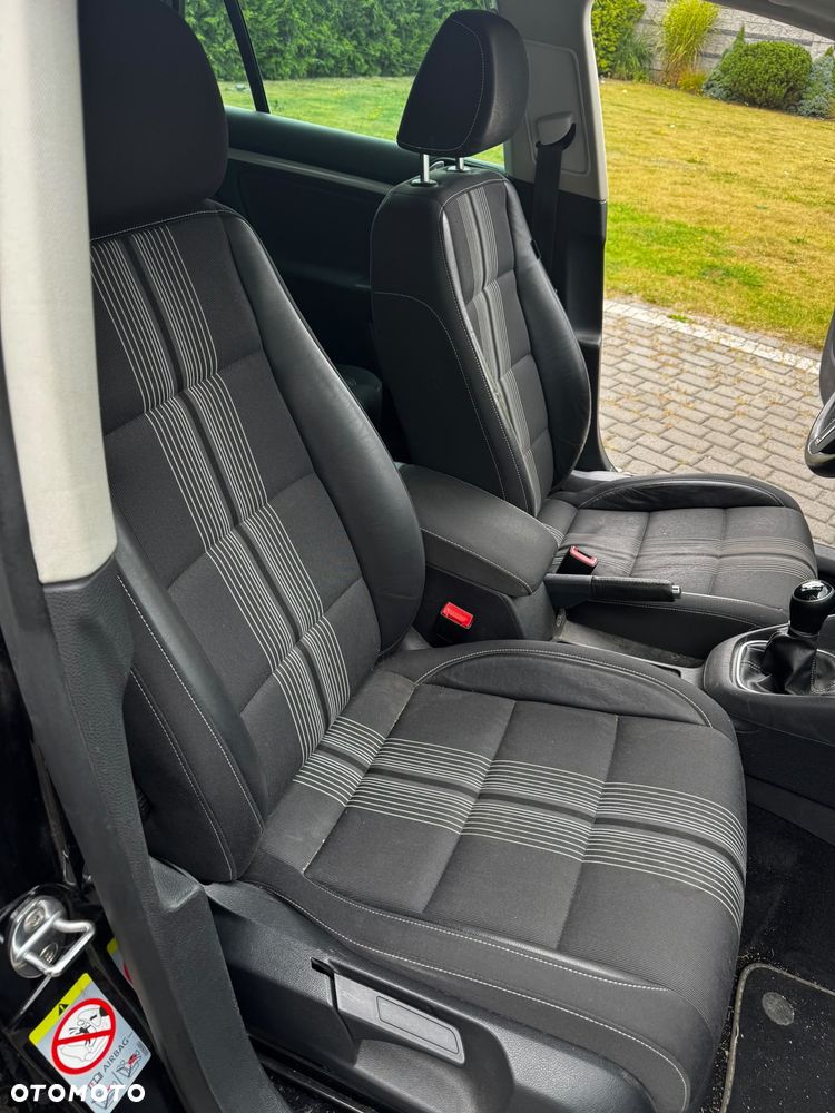 Volkswagen Golf 2.0 TDI DPF Style - 9
