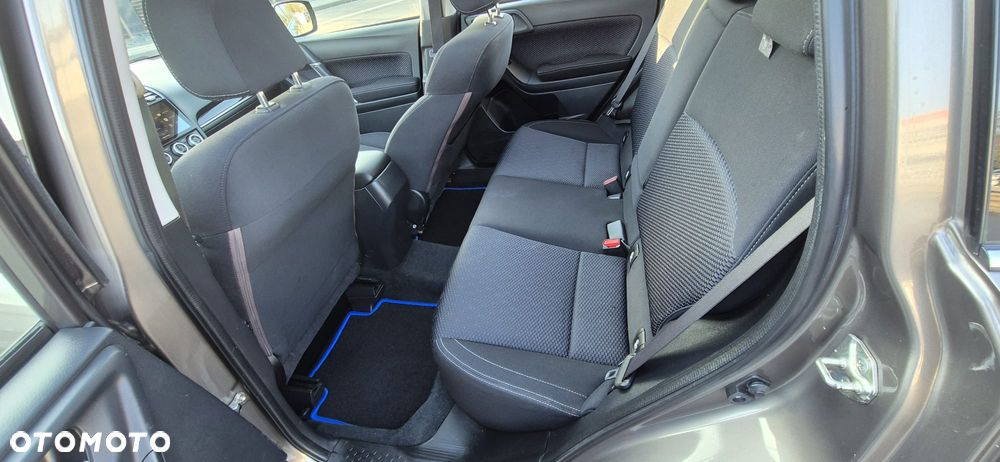 Subaru Forester 2.0 i Active Lineartronic - 14