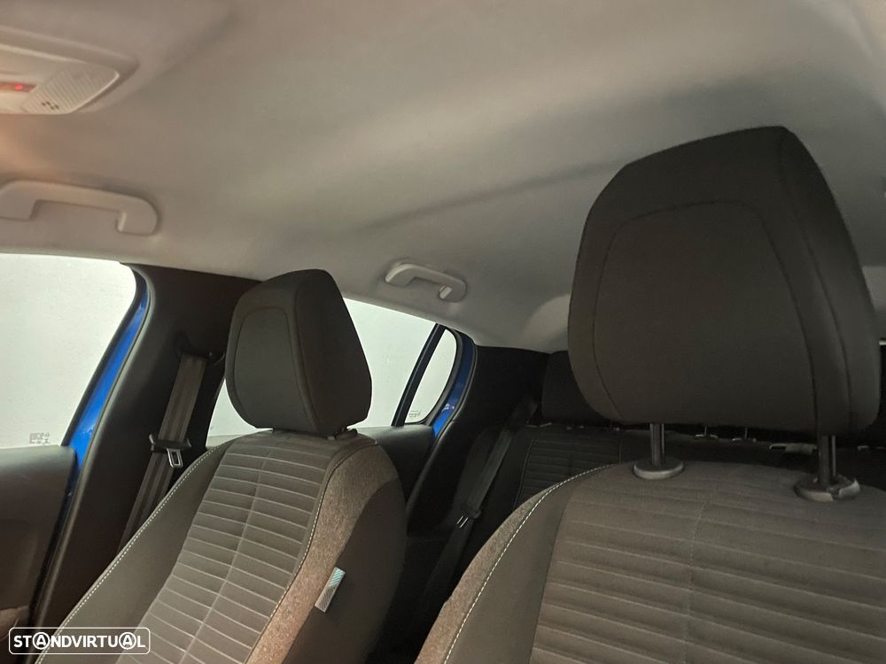 Peugeot e-208 E-Style - 12