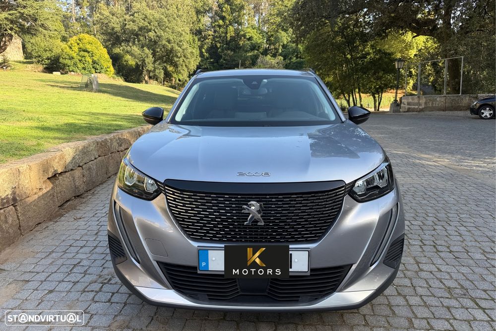 Peugeot 2008 - 8