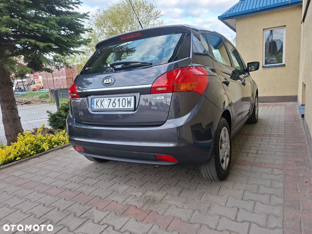 Kia Venga 1.4 CVVT Business Line - 6