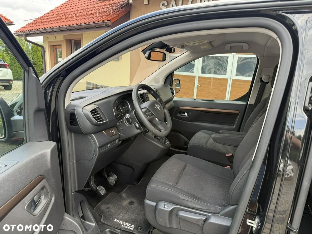 Toyota Proace Verso 2,0-l-D-4D L2 (8-Si.) Family - 19