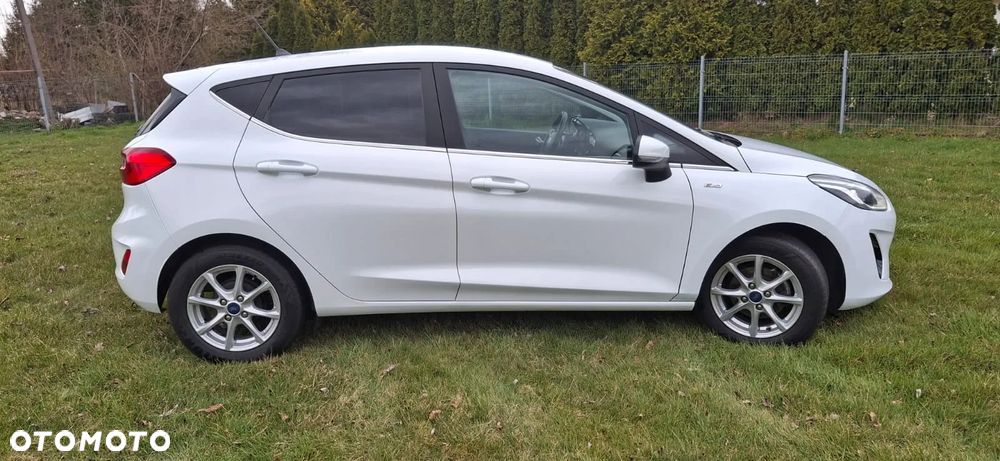 Ford Fiesta - 10