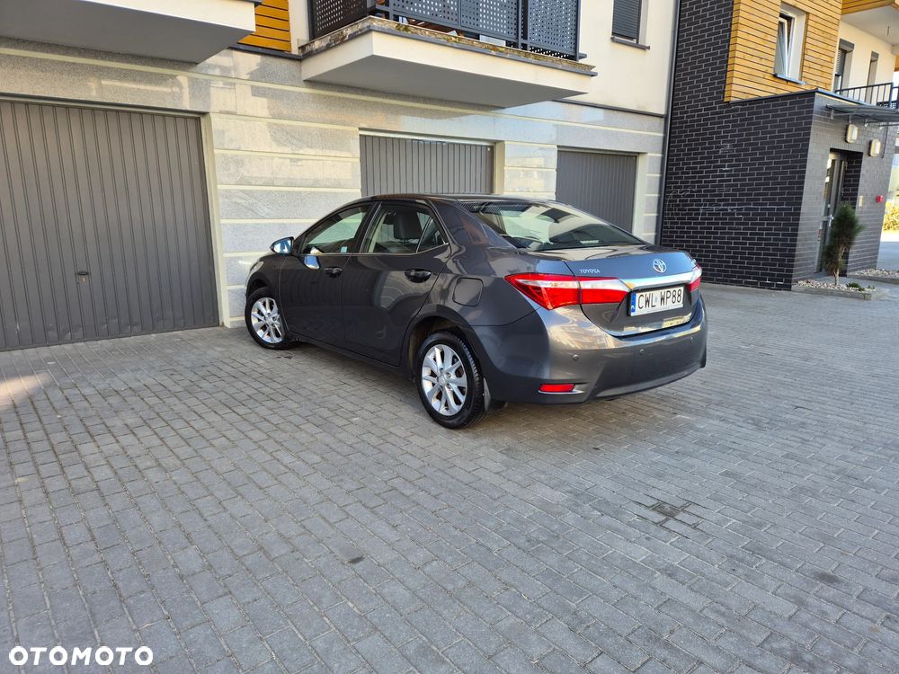 Toyota Corolla 1.6 Comfort - 4