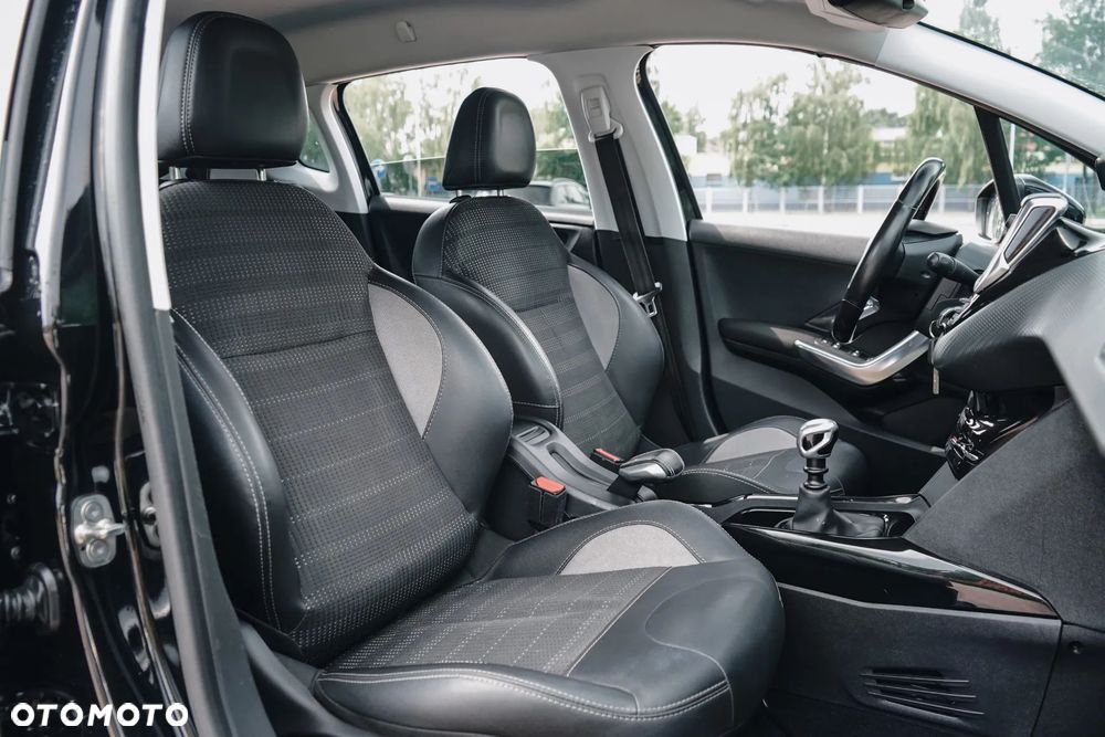 Peugeot 2008 - 23