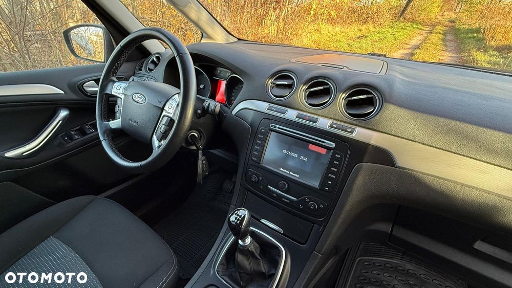 Ford Galaxy - 6