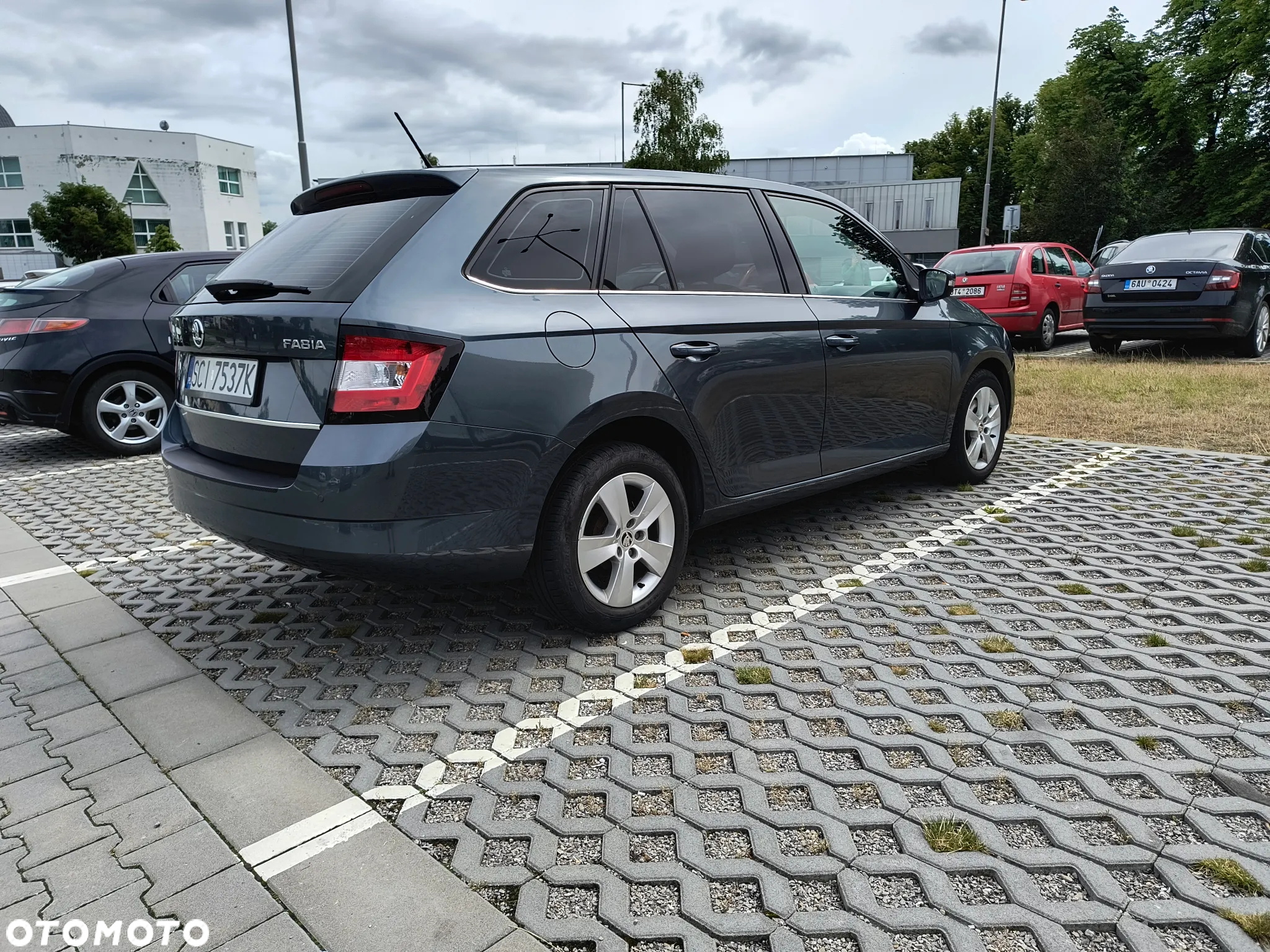 Skoda Fabia - 4