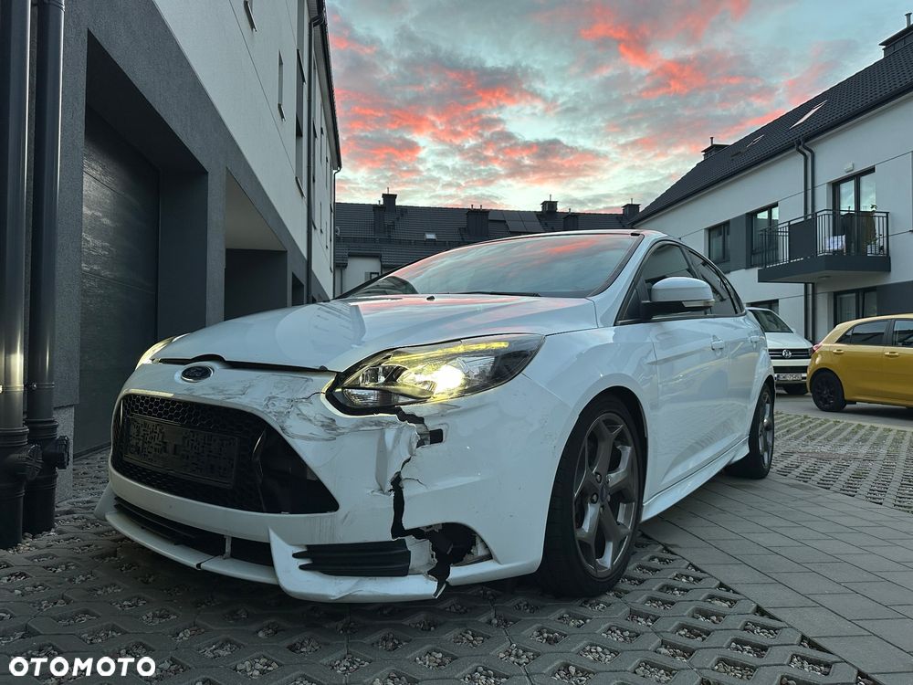 Ford Focus ST - 1