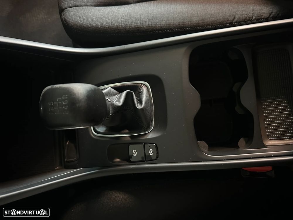 Volvo XC 40 - 16