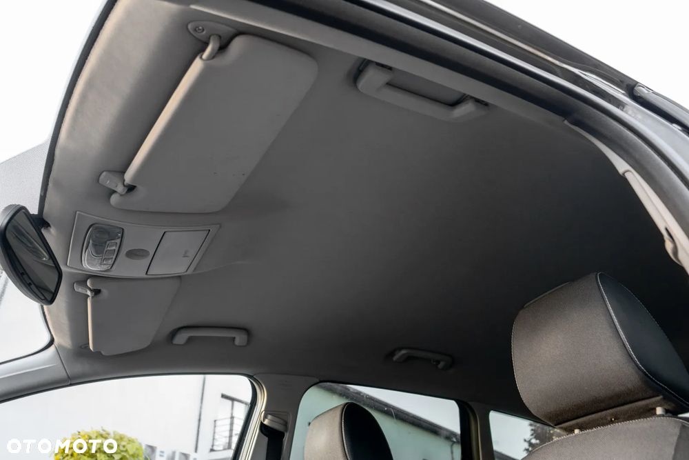 Ford Kuga 2.0 TDCi 4x4 Titanium - 19
