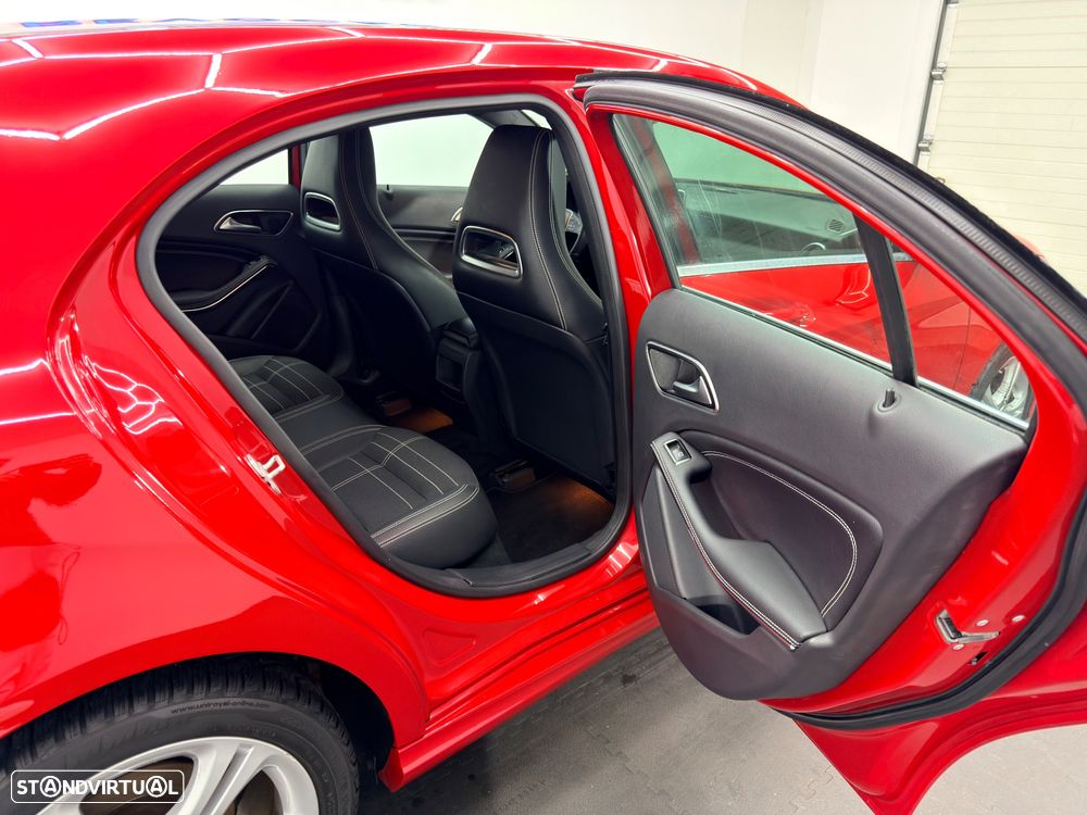 Mercedes-Benz A 180 d Urban - 19