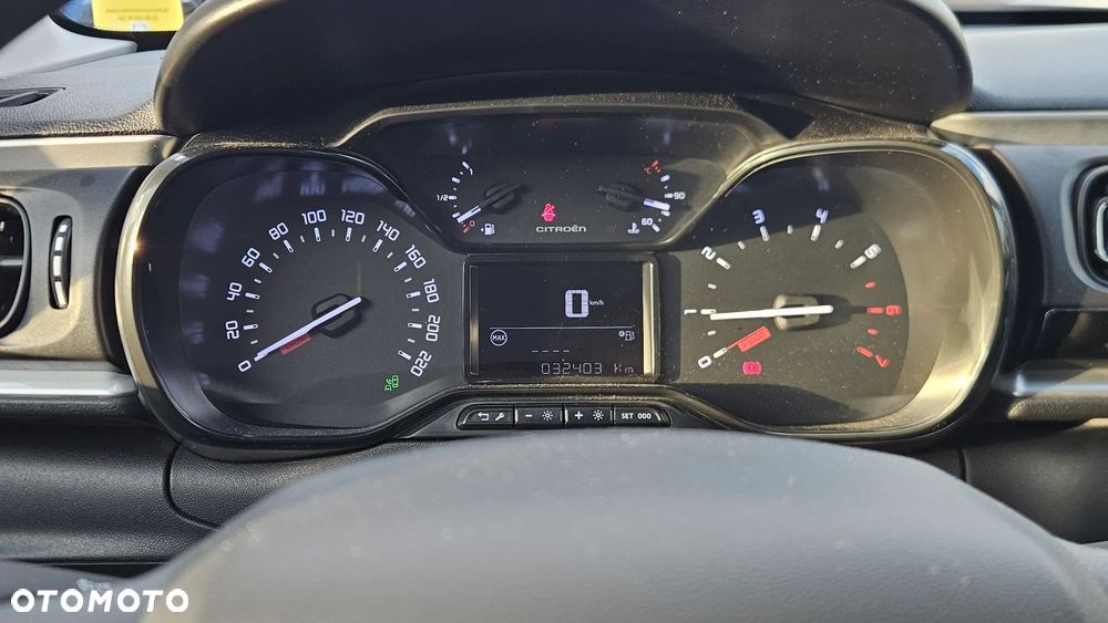 Citroën C3 1.2 PureTech Shine - 11