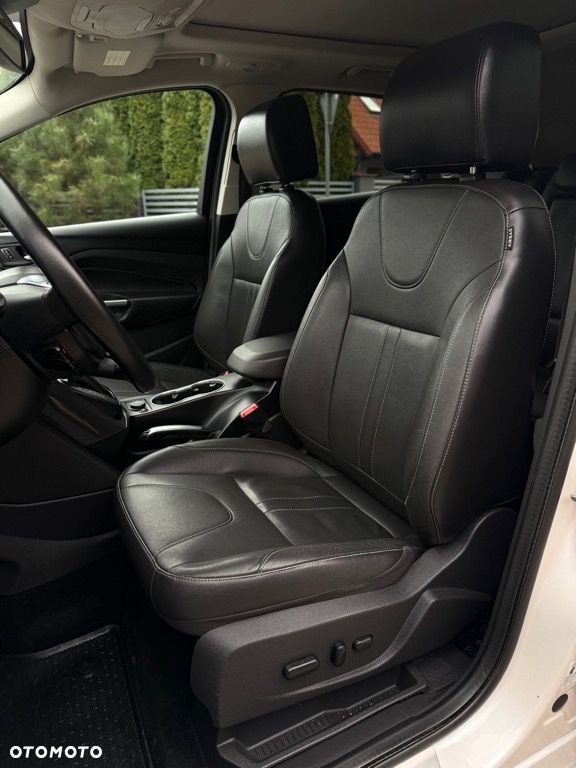 Ford Kuga 2.0 TDCi 4x4 Titanium - 7