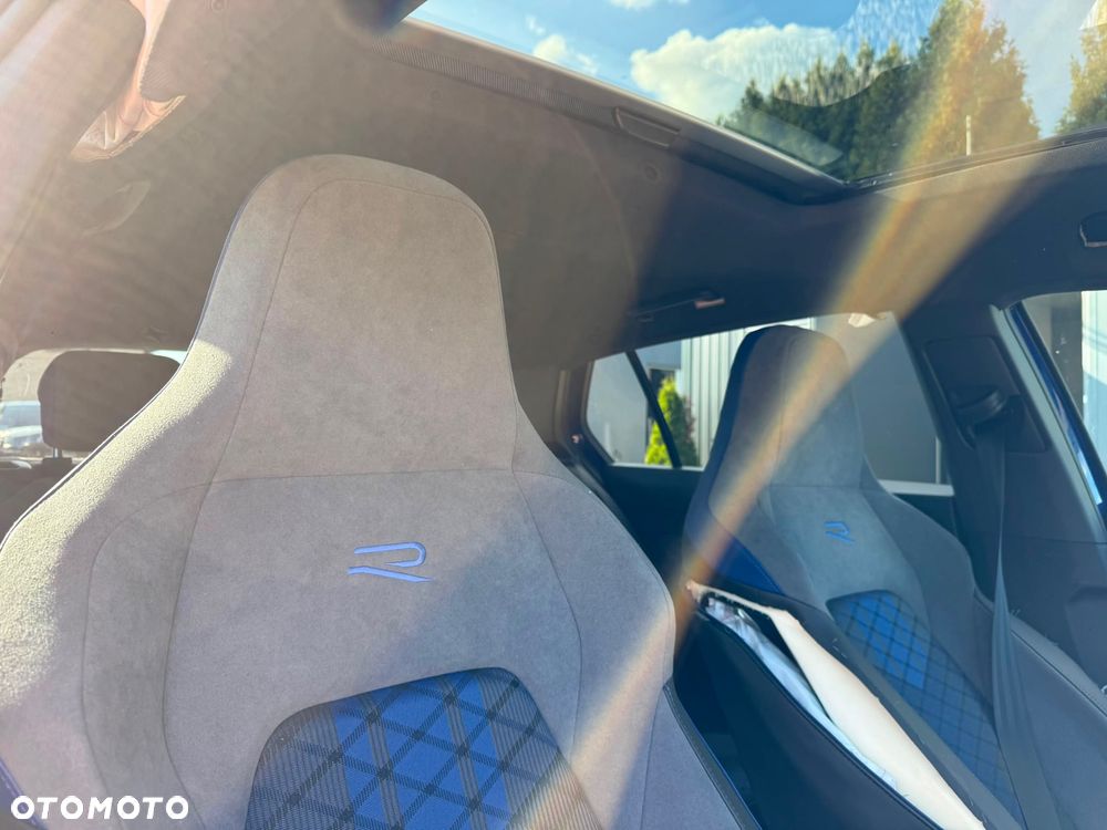 Volkswagen Golf 2.0 TSI 4Motion R DSG - 28