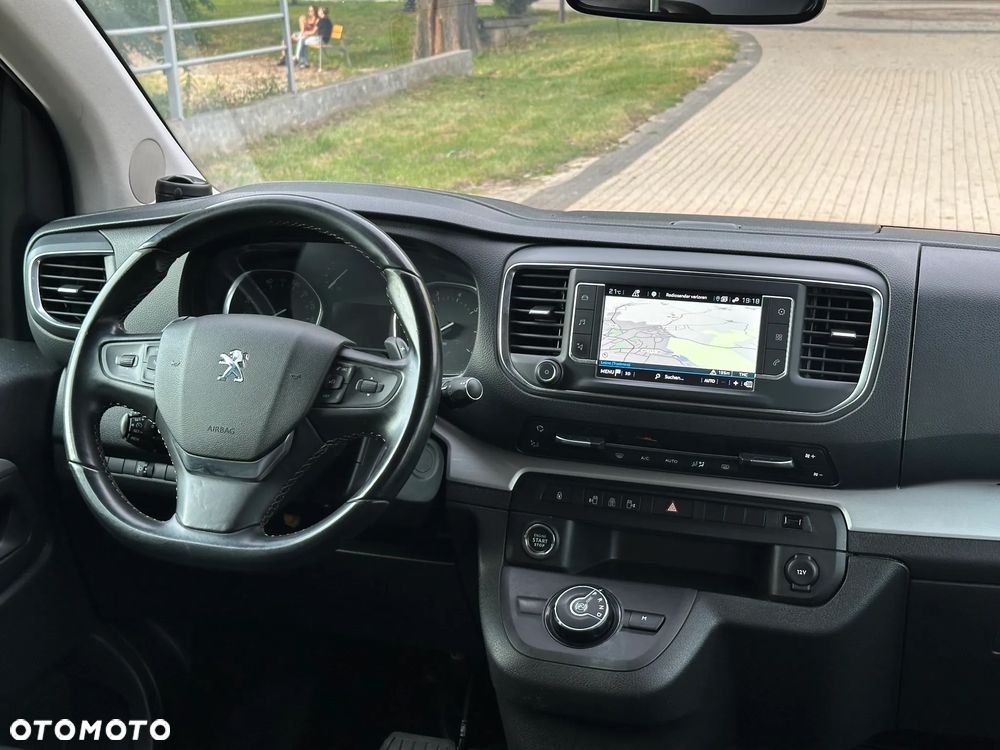 Peugeot Traveller L2 2.0 EAT8 Business VIP - 9