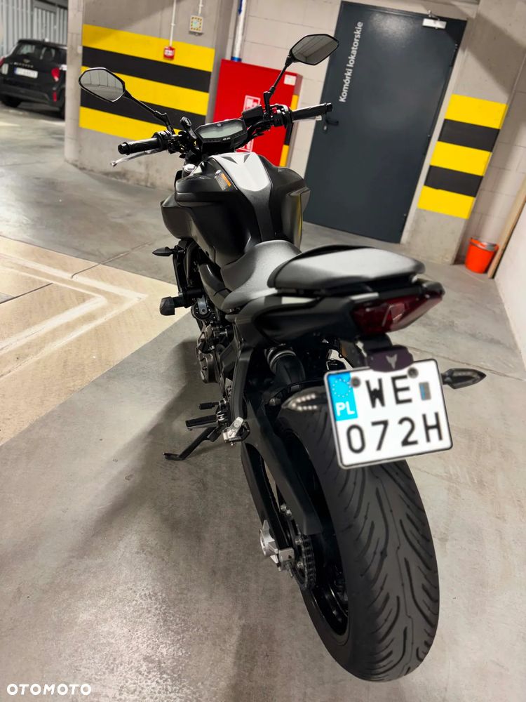 Yamaha MT - 5