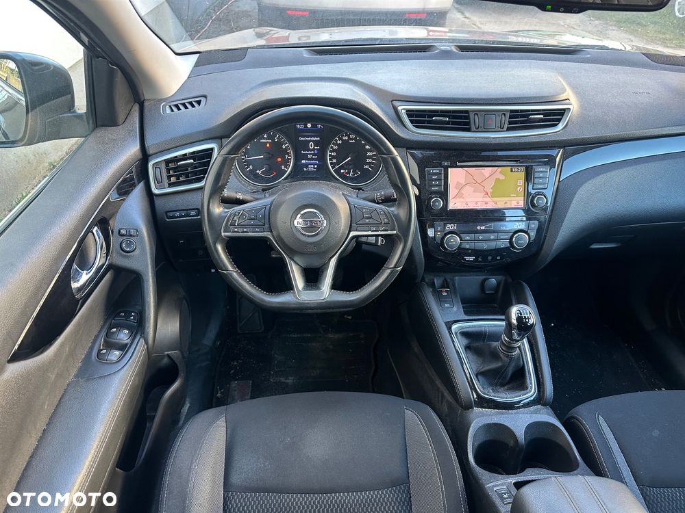 Nissan Qashqai - 21