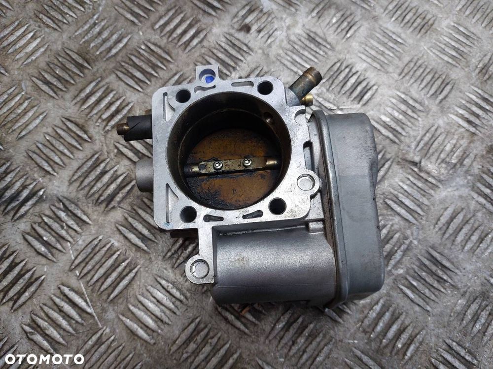 PRZEPUSTNICA OPEL VECTRA C 1.8 16V 09128518 - 2